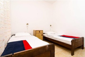 Hrvatska Privát Pomena, Eksterijer